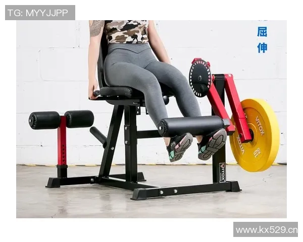 弯举健身器材种类及力量训练效果讲解