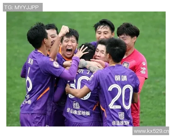 杭州网球队以54分领跑锦标赛积分榜展现强劲实力 杭州网球队以54分领跑锦标赛积分榜展现强劲实力